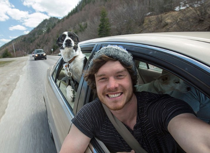 Allan Dixon selfie so zvieratkami 7